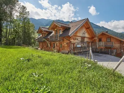 Ferienhaus für 8 Personen (100 m²) in Saalbach-Hinterglemm 1/10