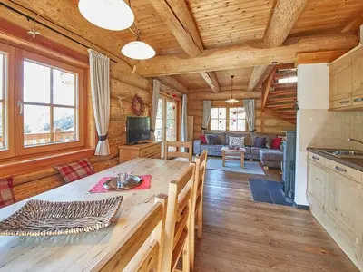 Ferienhaus für 8 Personen (100 m²) in Saalbach-Hinterglemm 4/10