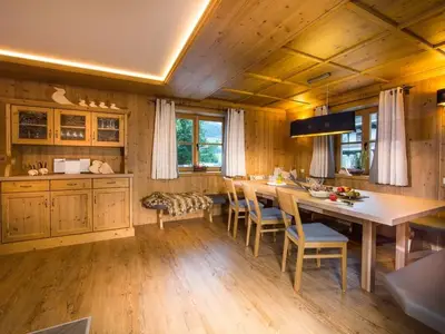 Ferienhaus für 12 Personen (240 m²) in Hinterglemm 7/10