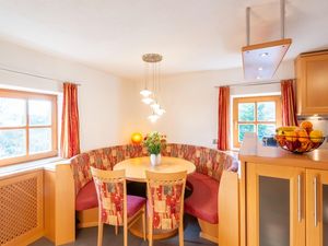 23518377-Ferienhaus-8-Saalfelden am Steinernen Meer-300x225-4