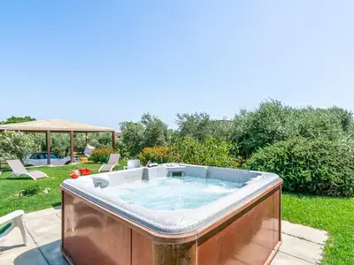 hot-tub