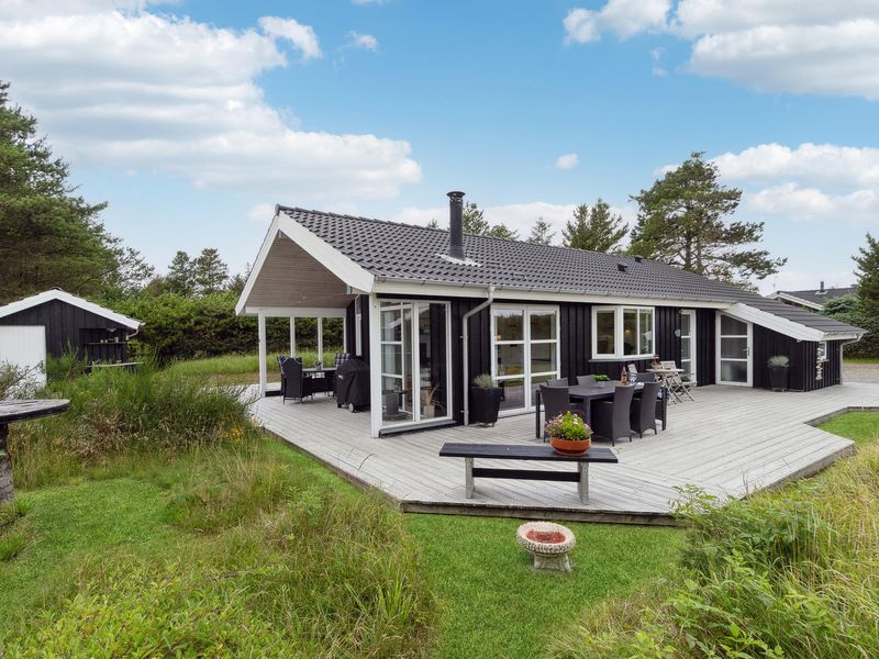 23766233-Ferienhaus-5-Sæby-800x600-1