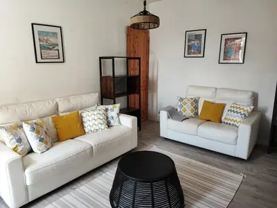 Ferienhaus für 8 Personen (150 m²) in Saint-André-de-Majencoules 2/10