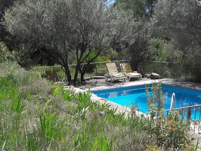 PoolOfHouse
