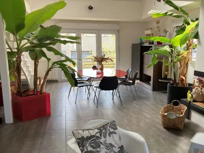 DiningRoom