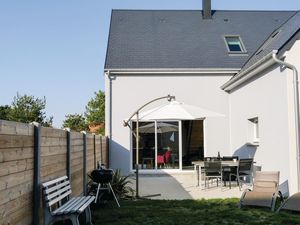 23736750-Ferienhaus-4-Saint-Germain-sur-Ay-300x225-0