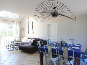 23287861-Ferienhaus-8-Saint-Germain-sur-Ay-300x225-3