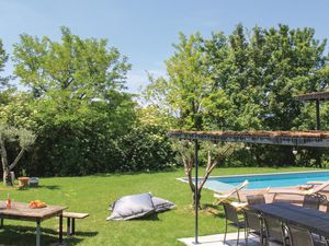 23737809-Ferienhaus-12-Saint-Gervais-sur-Roubion-300x225-3