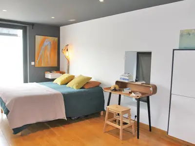 bed