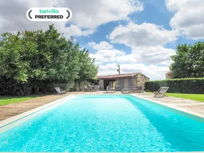 PoolOfHouse