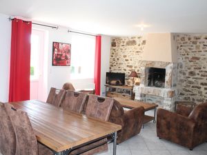 22807891-Ferienhaus-10-Saint-Maurice-en-Cotentin-300x225-2