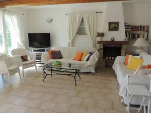 23960070-Ferienhaus-6-Saint-Maurice-sur-Eygues-300x225-4