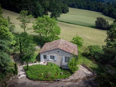 Außenseite Ferienhaus [Sommer]