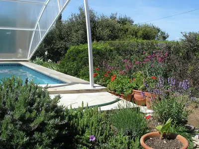 PoolOfHouse