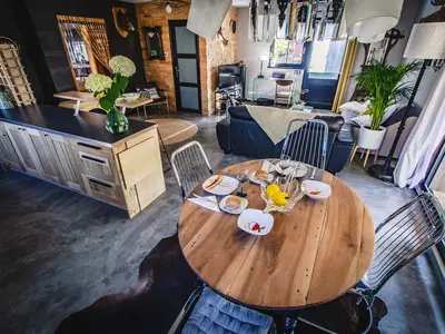 DiningRoom