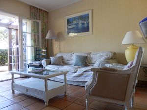 22434123-Ferienhaus-6-Saint-Raphaël-300x225-2