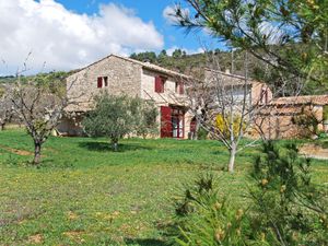 23839505-Ferienhaus-6-Saint-Saturnin-lès-Apt-300x225-4