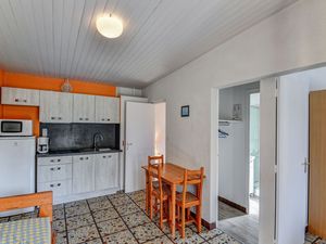 23434370-Ferienhaus-2-Saint-Savinien-300x225-1