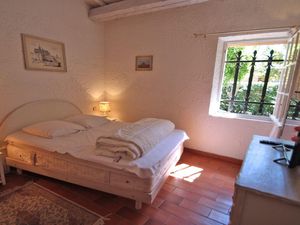 22806541-Ferienhaus-6-Sainte-Maxime-300x225-5