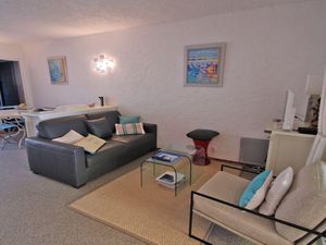 23033301-Ferienhaus-6-Sainte-Maxime-300x225-4