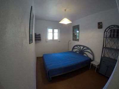 Schlafzimmer 1