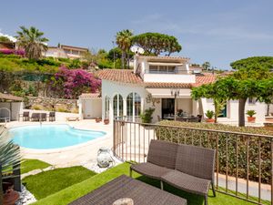 23842688-Ferienhaus-6-Sainte-Maxime-300x225-3