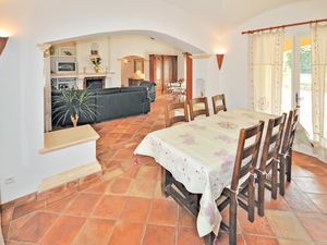 23730966-Ferienhaus-6-Sainte-Maxime-300x225-3