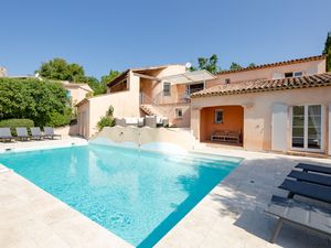 23838368-Ferienhaus-10-Sainte-Maxime-300x225-3