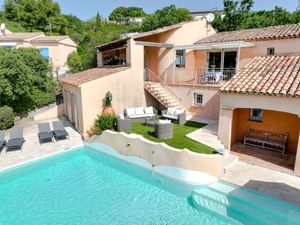 23838368-Ferienhaus-10-Sainte-Maxime-300x225-4