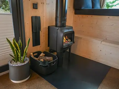 Kamin-/Ofen