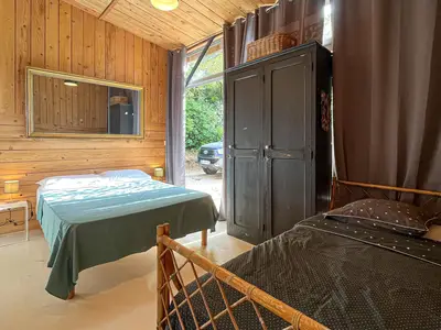 bed