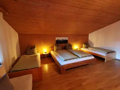 Schlafzimmer 2