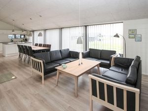 23759123-Ferienhaus-10-Samsø-300x225-1