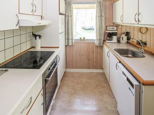 23759373-Ferienhaus-6-Samsø-300x225-3