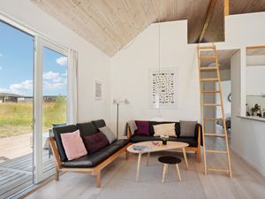 23761702-Ferienhaus-4-Samsø-300x225-2