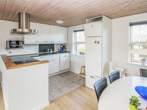 23758905-Ferienhaus-6-Samsø-300x225-3