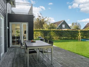 23758913-Ferienhaus-8-Samsø-300x225-1