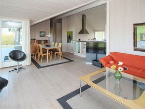 23759611-Ferienhaus-6-Samsø-300x225-3