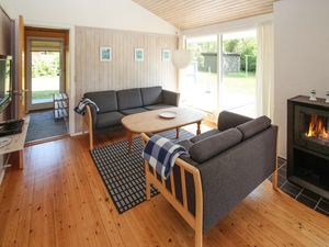 23759619-Ferienhaus-6-Samsø-300x225-1