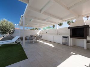 23482630-Ferienhaus-6-San Bartolomé de Tirajana-300x225-1