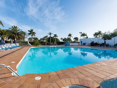 PoolOfHouse
