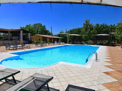 PoolOfHouse
