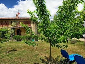 24029425-Ferienhaus-5-San Gimignano-300x225-3