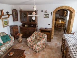 19044786-Ferienhaus-7-San Severino Marche-300x225-3