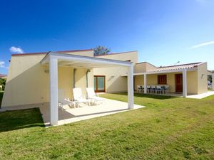 23568001-Ferienhaus-9-San Teodoro-300x225-0