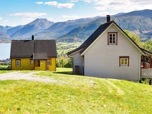 Ferienhaus für 7 Personen (90 m²) in Sandane