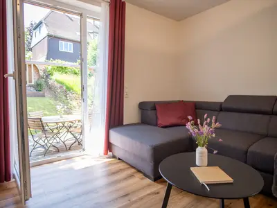 SA12_Ferienhaus "Zum Lochstein"_Wohnzimmer_01