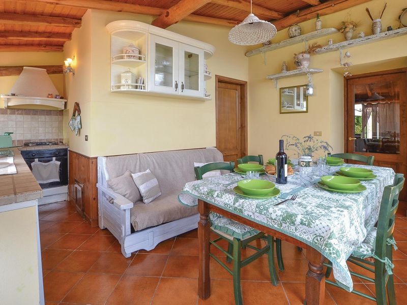 23741107-Ferienhaus-6-Sant'Alfio-800x600-2