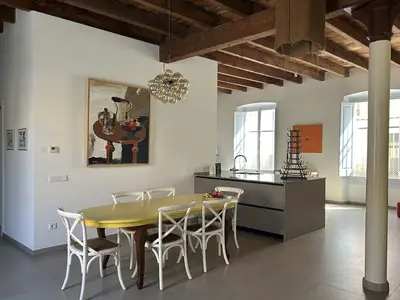 DiningRoom