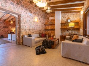 23983386-Ferienhaus-11-Sant Joan-300x225-4